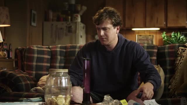 jeff.who.lives.at.home.2011.1080p.bluray.x264.yify___571a3311e43cb.mp4